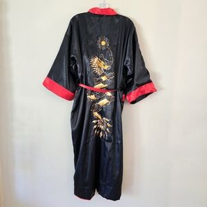 Vintage Japan 100% SILK Kimono Red- Black Dragon Embroidered Reversable One Size